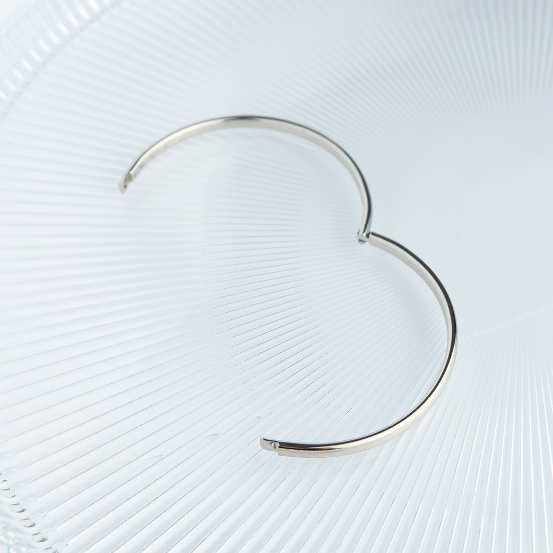 Sztywna bransoletka 4 mm