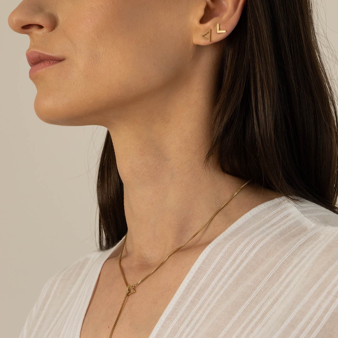 Drobne kolczyki trójkąty stal chirurgiczna