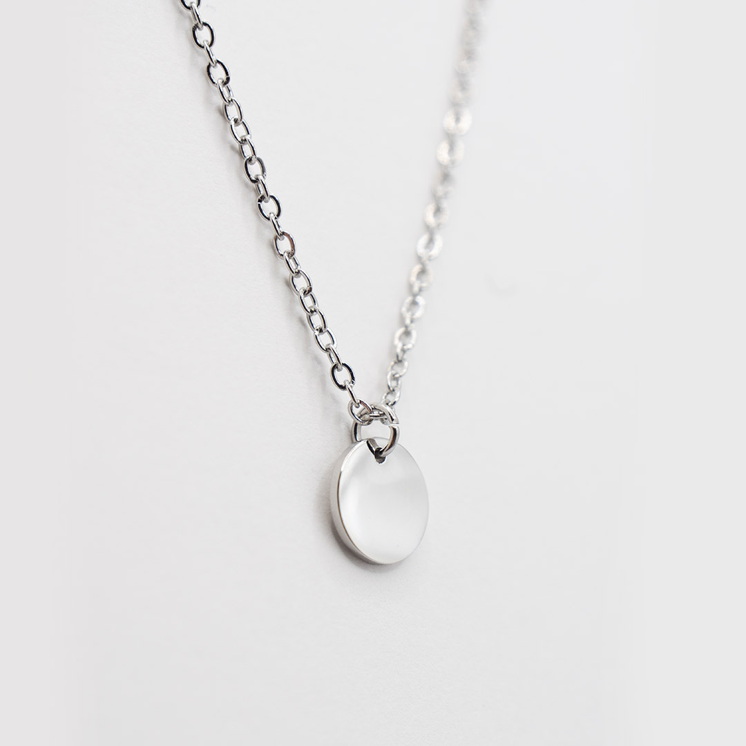 Naszyjnik celebrytka z okrągłą zawieszką stal chirurgiczna