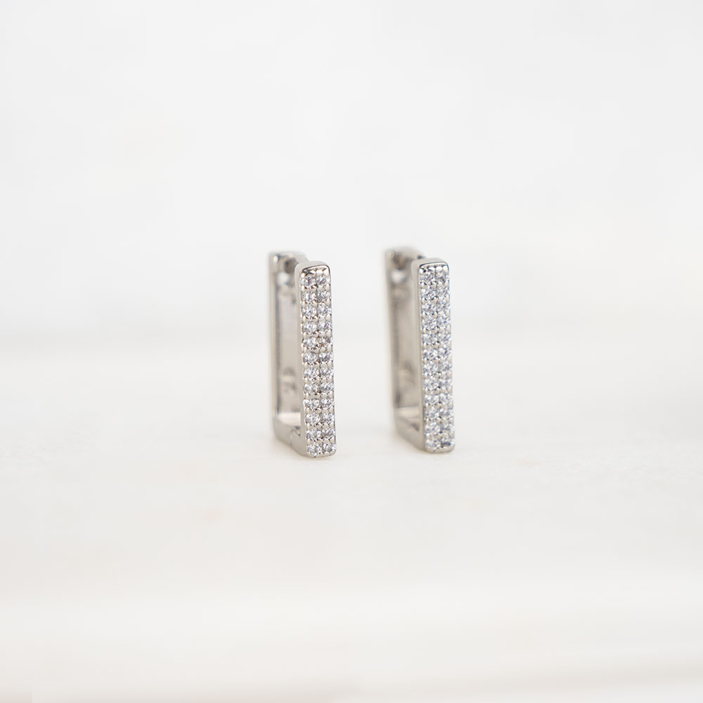 Prostokątne kolczyki z cyrkoniami