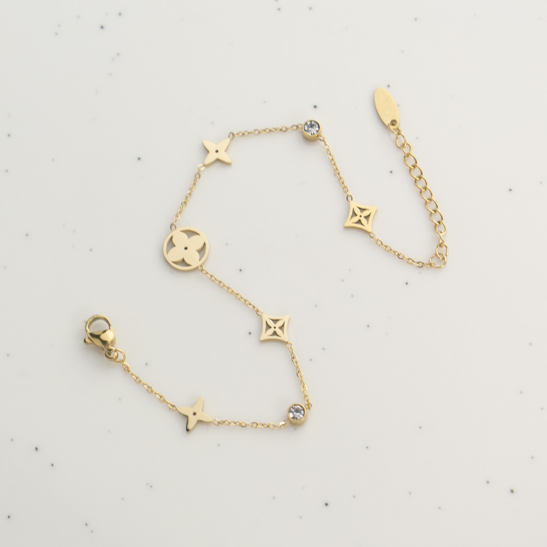 Bransoletka celebrytka z zawieszkami stal chirurgiczna