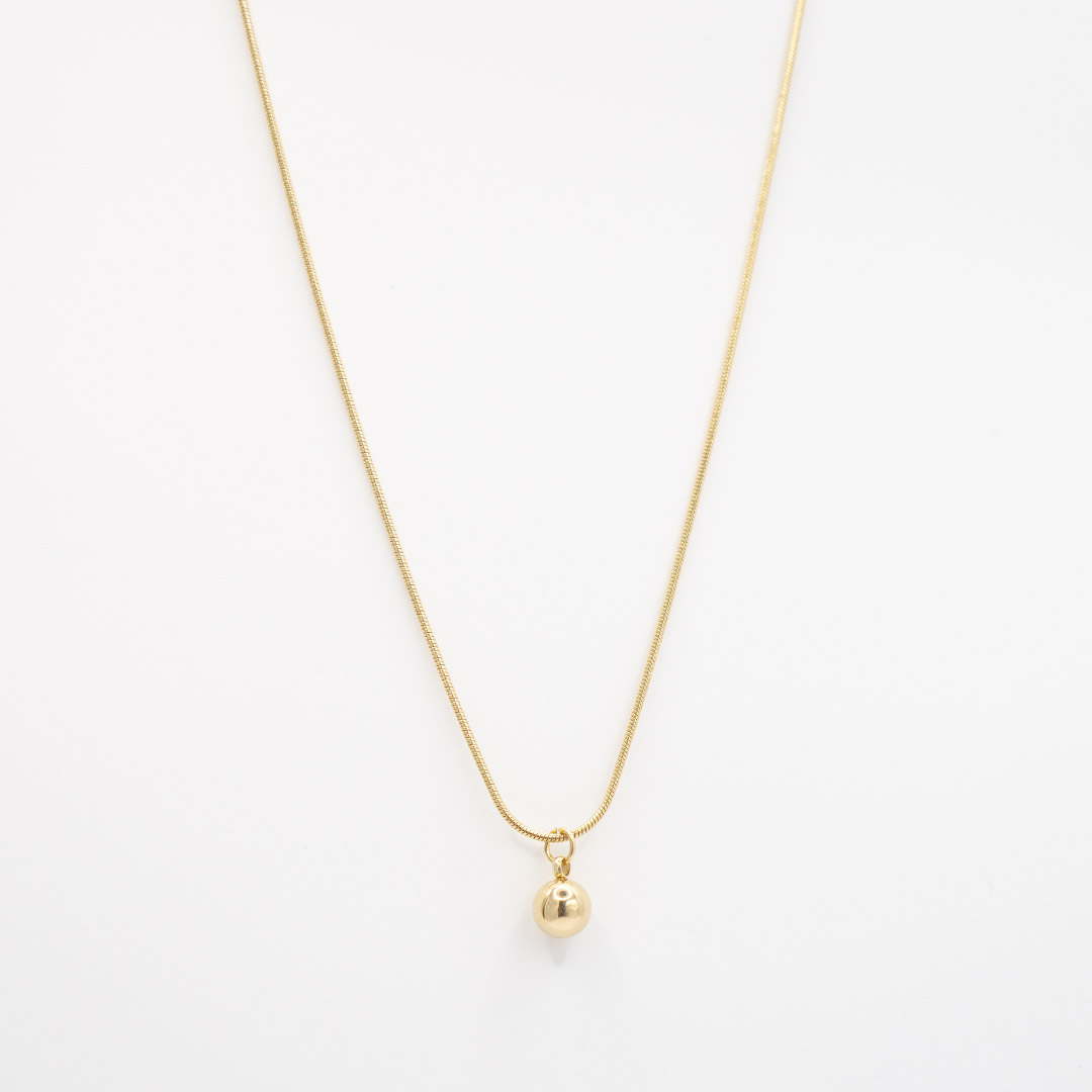 Naszyjnik z zawieszką kulką