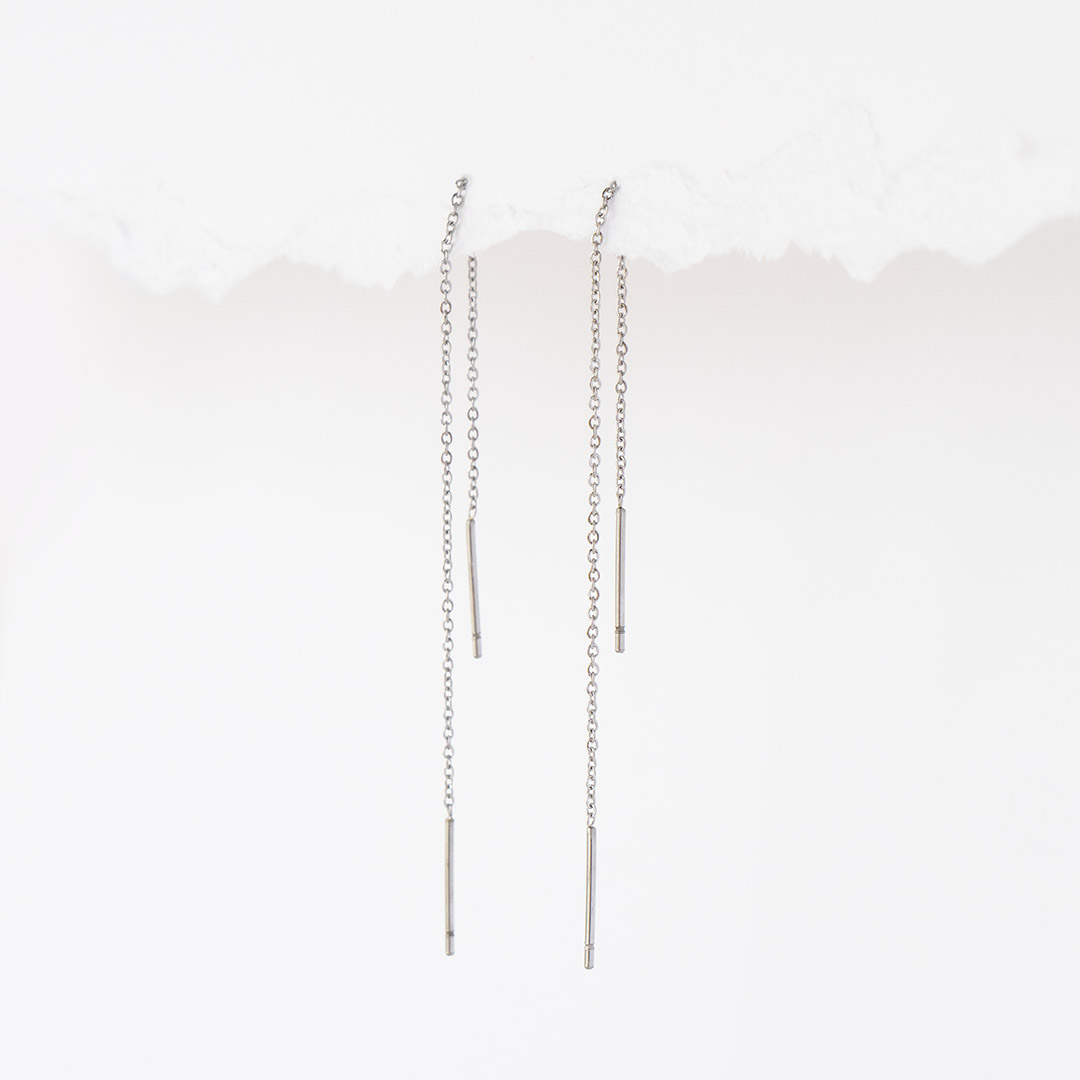 Delikatne kolczyki wiszące łańcuszki stal szlachetna