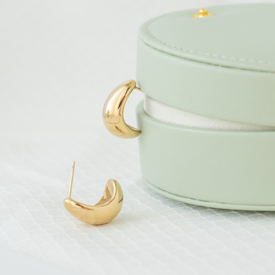 Pozłacane owalne kolczyki ze stali szlachetnej