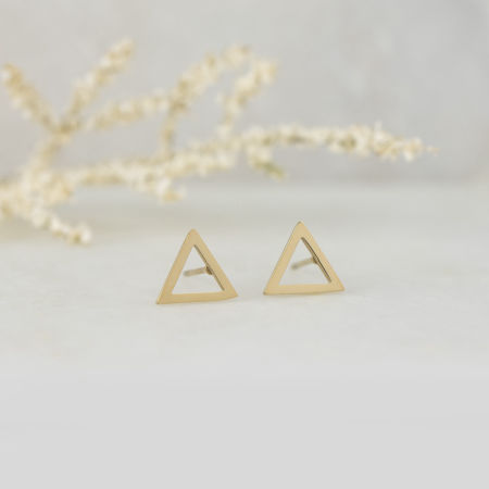 Drobne kolczyki trójkąty