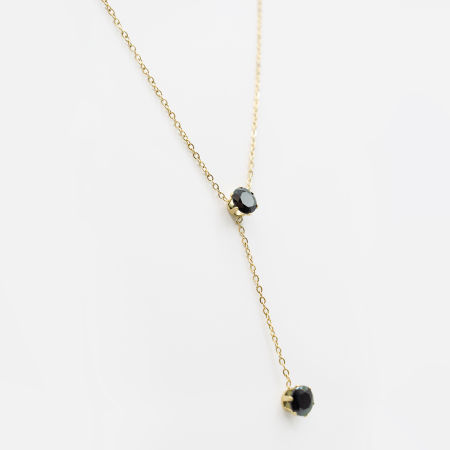 Naszyjnik z czarnymi cyrkoniami i krawatką