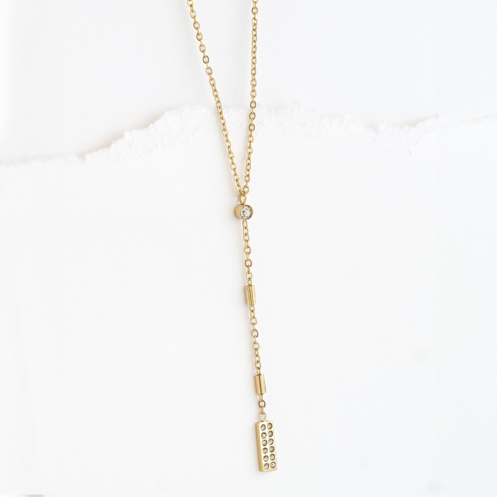 Błyszczące naszyjniki z cyrkoniami stal szlachetna